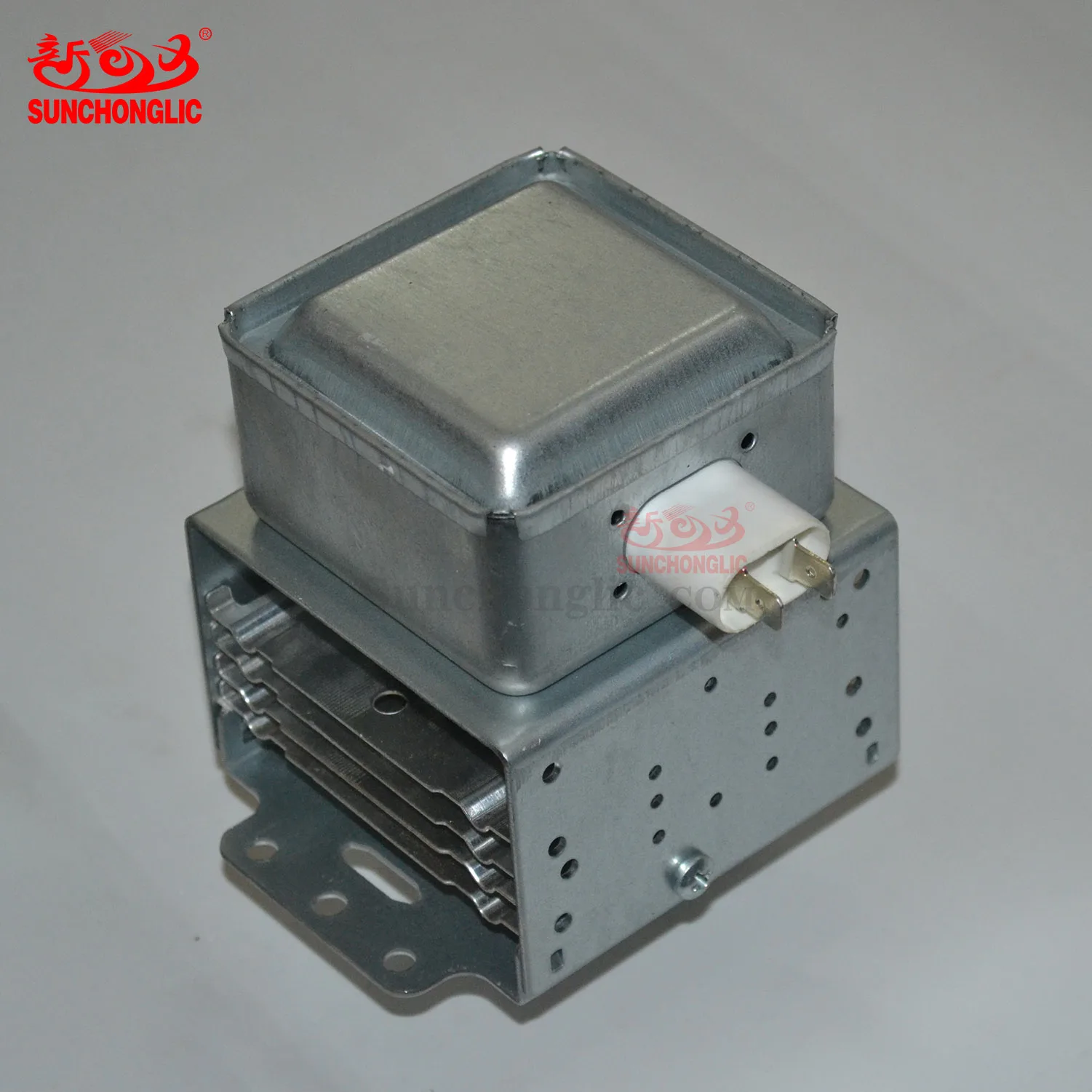 Sunchonglic 4 ломтика цена микроволновый магнетрон 6 отверстий 900 Вт противоположное направление небольшой объем микроволновой печи