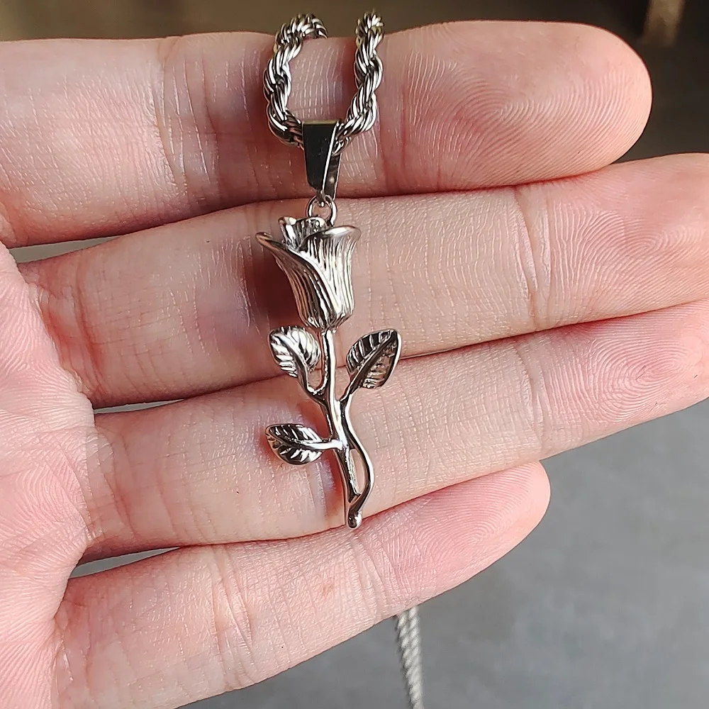 VAF 24 Inch SILVER Pendant Collection Dagger Lightning Wings Compass Rose Flower Pendant Necklace 316L Stainless Steel Necklace