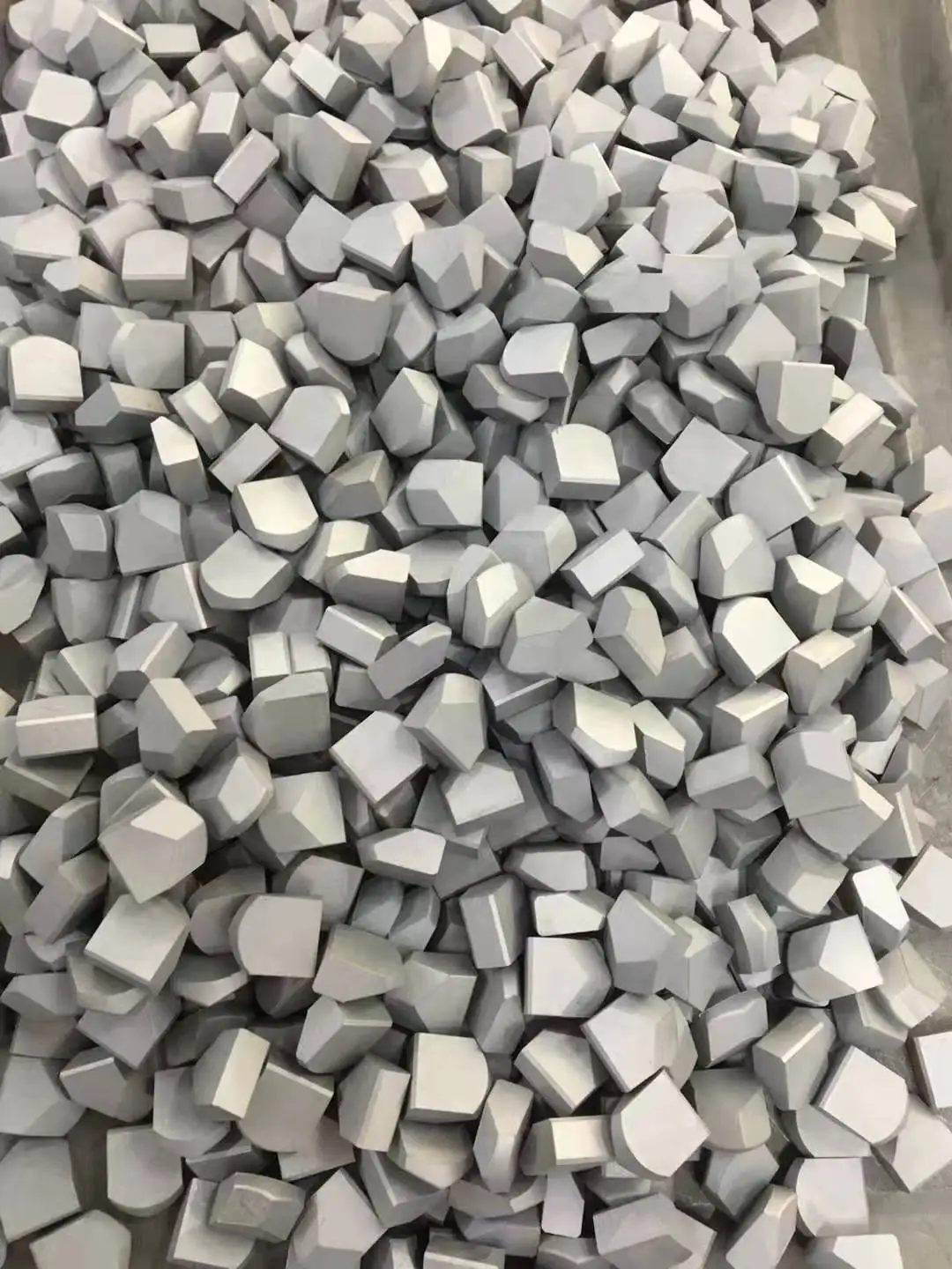 carbide.jpg