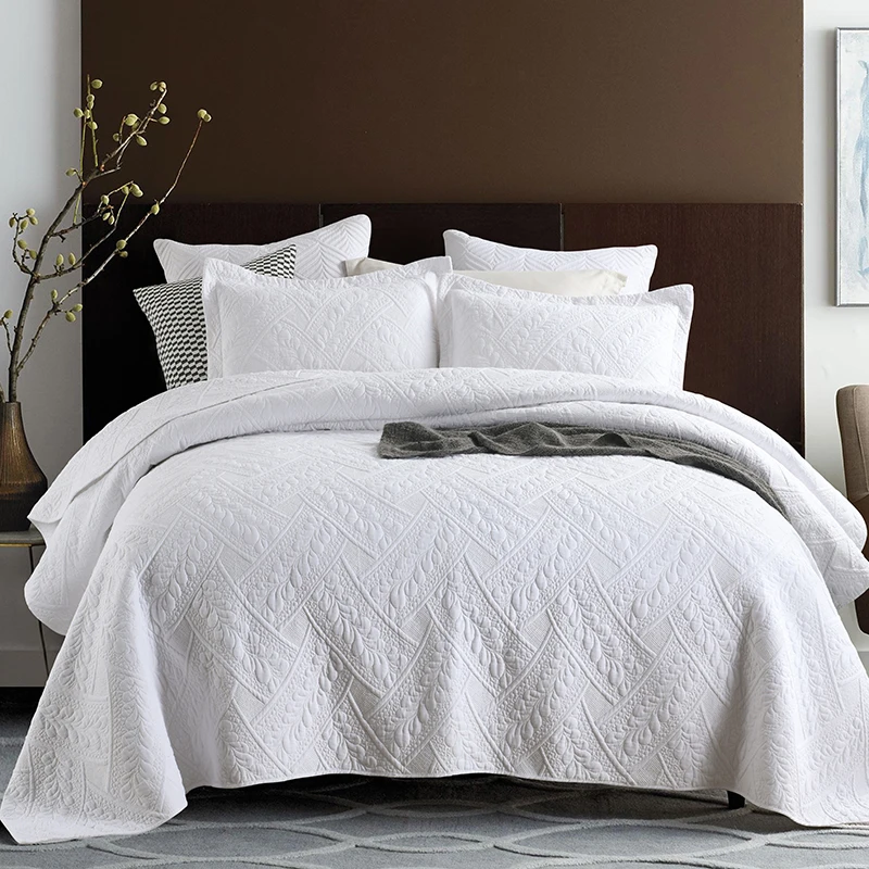 Home textile solid color white quilt coverlets ultrasonic bedspread quilt manufacturer