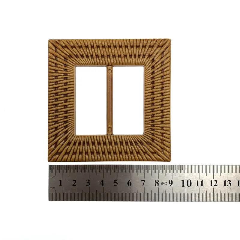 
factory high quality bamboo belt buckle straw ratton plastic woman belt resin buckle 