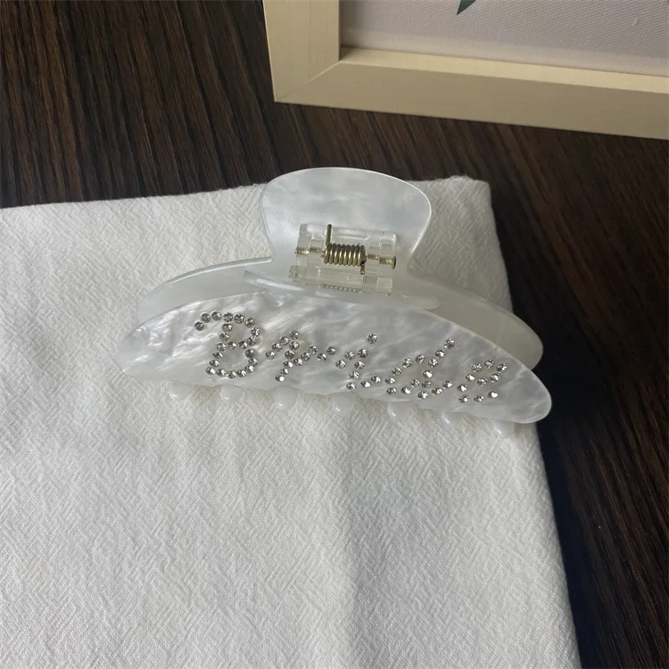 YJL hot sale acetate hair claw 10CM popular rhinestone letters bride acetate hair claw custom logo wholesale hair claw clips