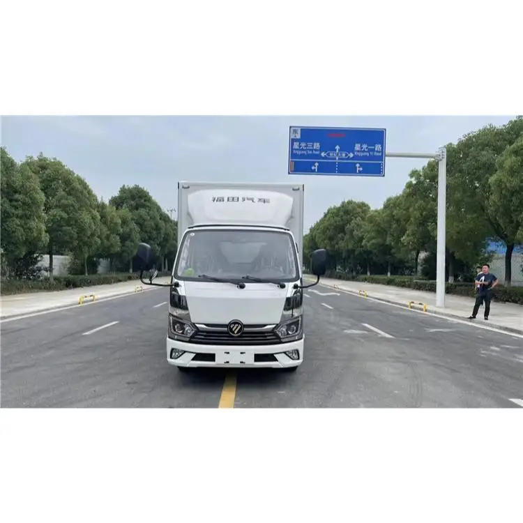 Factory Custom High End Small Refrigerated Trucks Mini Refrigerator Truck