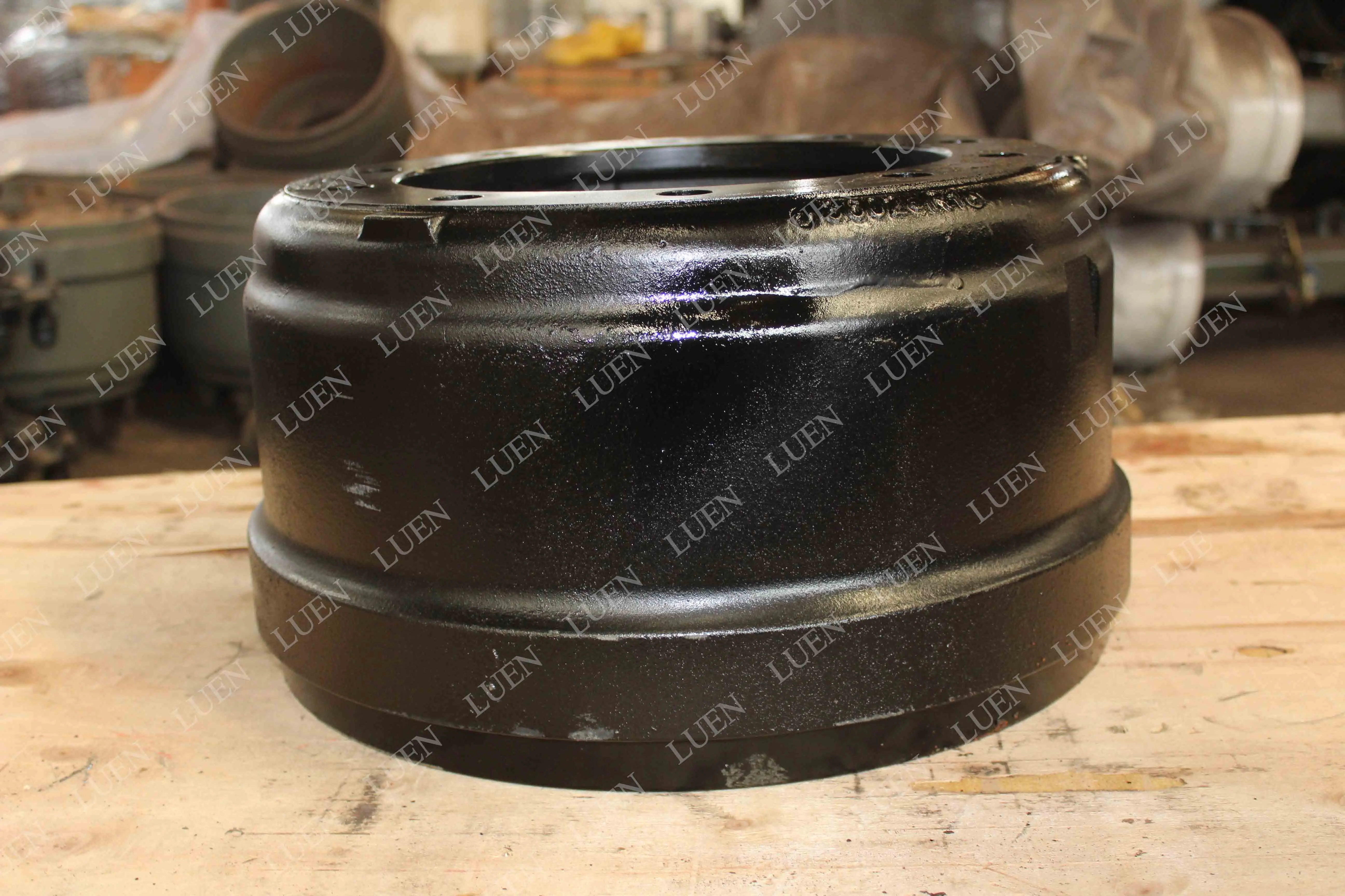 LUEN Factory Price Brake Drum American Type Axle Brake Drum