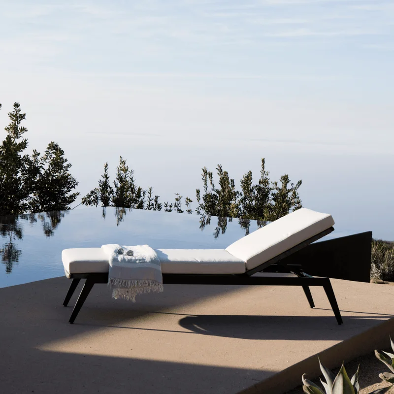 outdoor furniture modern design aluminum with rope woven chaise with cushion garden sun lounger daybed
