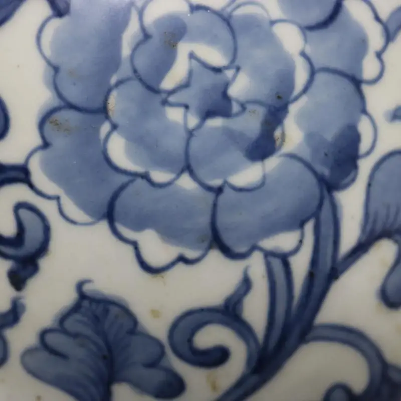 Hand painted chinese antique blue and white lion pattern porcelain home decoration ceramic ginger jar