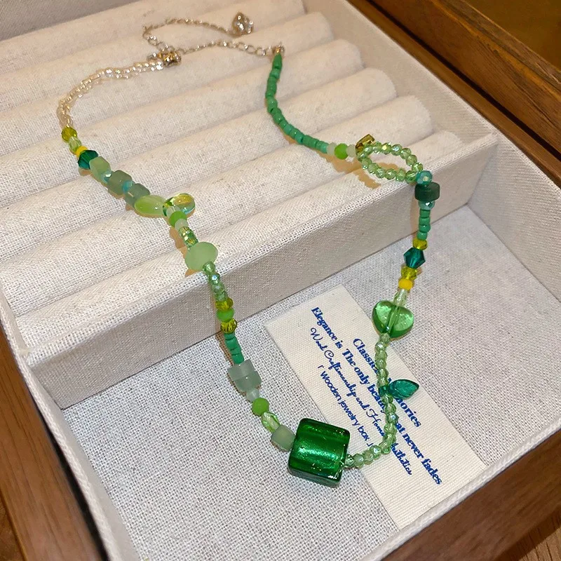 Shell Natural Stone Crystal Fashion Personality Collarbone Chain Color Beaded Necklace Wholesale Nigerian Bead Necklace Design