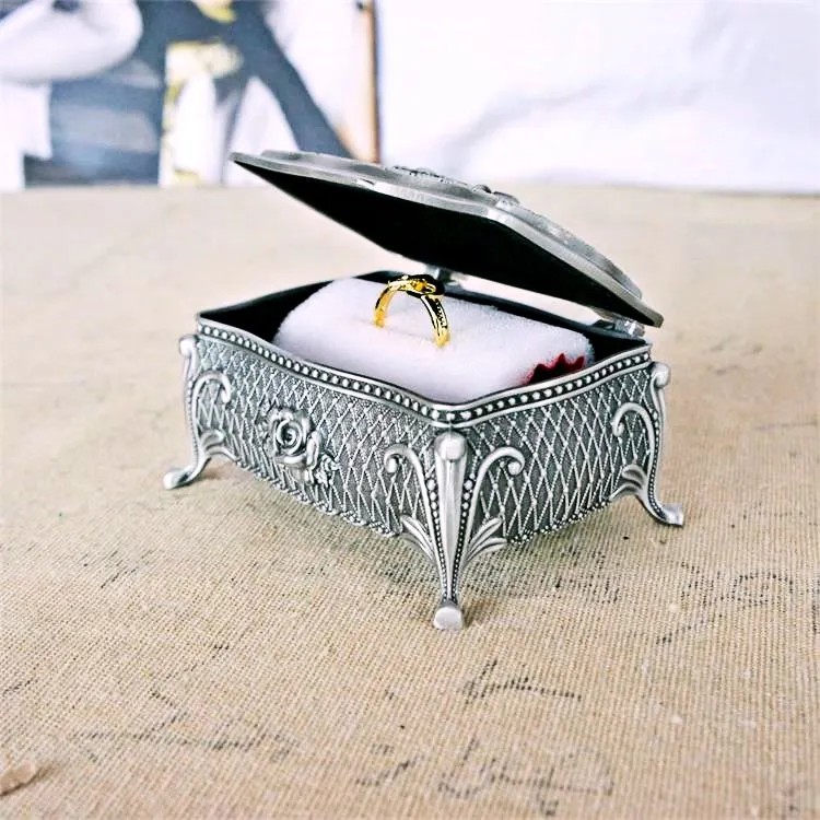 Manufacturer Directly Sale Metal Carved Flower Jewelry Box Creative Gift Zinc Alloy Vintage Ornament Box