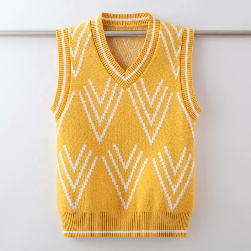 
High quality stylish classic aesthetic sleeveless patterned knitted sweater for child 