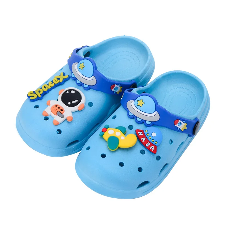 2023 New Astronaut Kids Clogs Summer Baby Boys Girls Unisex Baotou Garden Shoes Two Wear Sandals