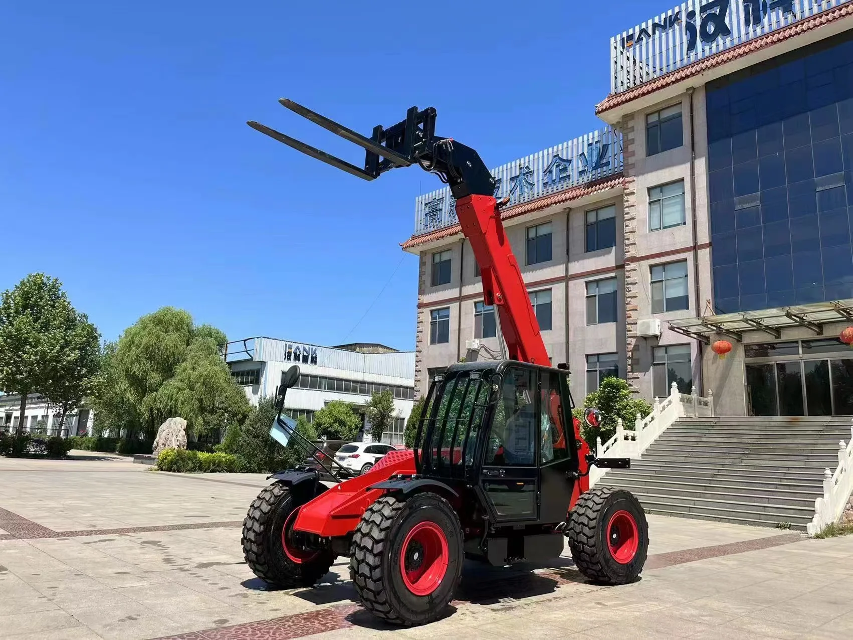 Hot Selling 4.5 Ton 4X4 Wheels Telescopic Telehandler 17M XC6-4517K Telescopic Forklift