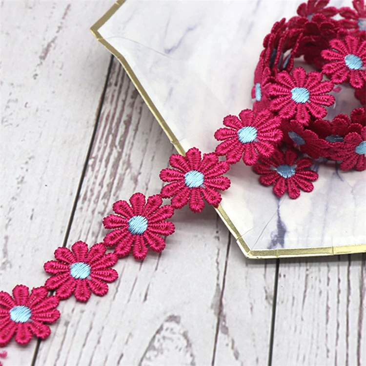 Wholesale Price 2.5cm width Daisy Embroidery Crochet Lace Trimming