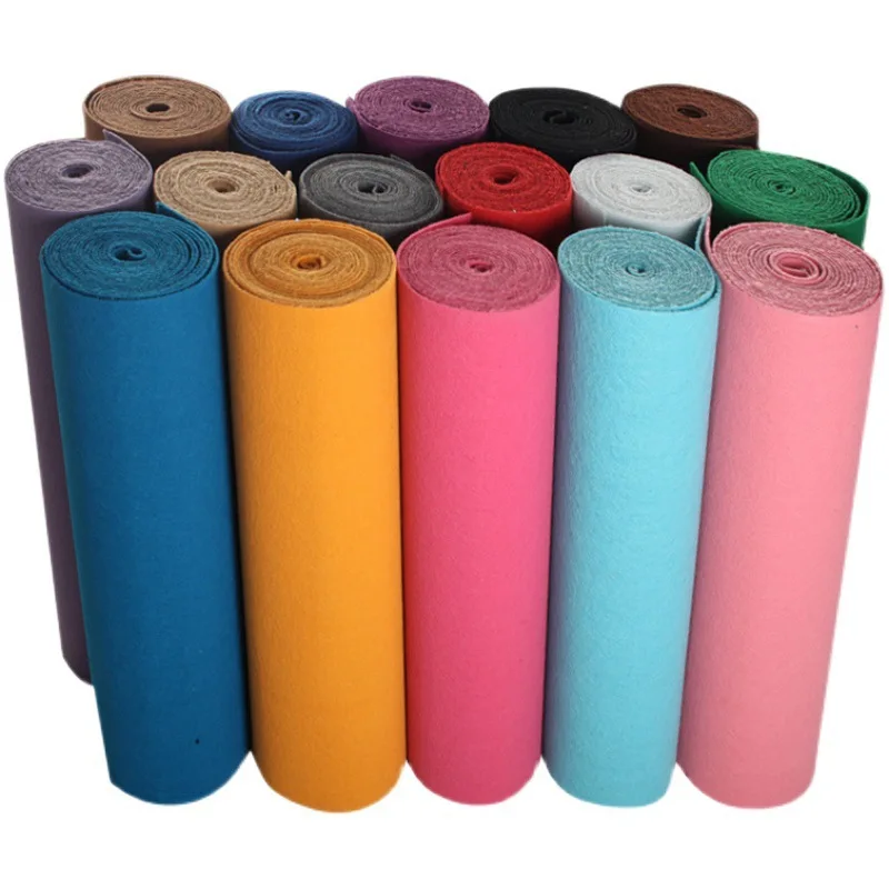 High Quality Plain Thickened Multi-colored White Red Green Carpet for Exhibition Events Wedding
