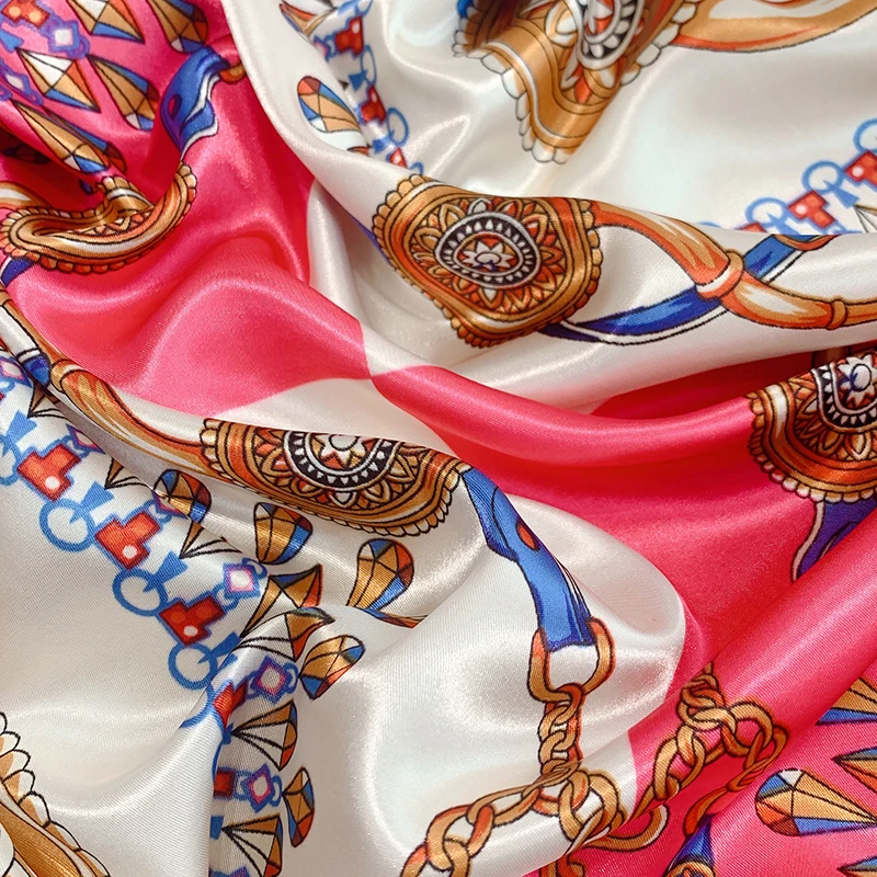Wholesale Summer Women Retro Cashew Scarf Soft Floral Printed Square Custom Head Wrap Fashion New Leopard Satin Silk Scarf