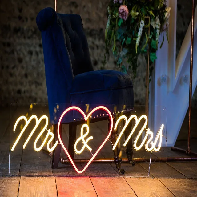 Dropshipping Decorative Glass Tube Pvc Silicone Neon Light Logo Sign Neon Sign Mr & Mrs