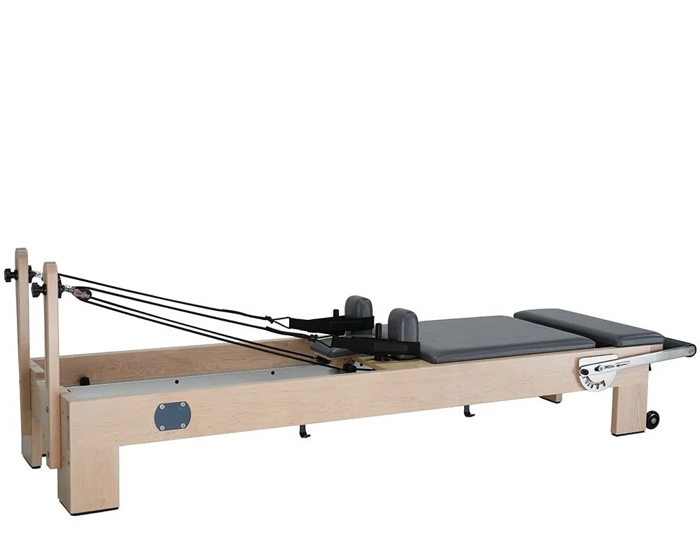 Customized 5 springs with 3 layer hanger SRP01PM White Maple Wood Reformer Pilates Equipment with box and jump board