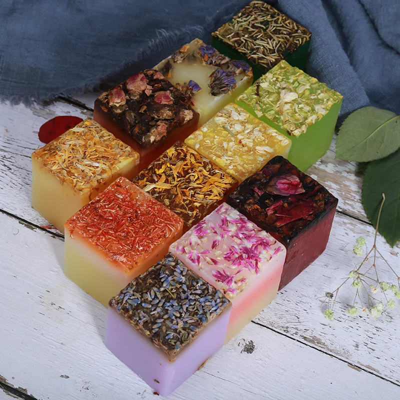 special wholesale price Whitening Handmade Soap Dried Flower Bath Soap Facial and Body Cleaning Soap