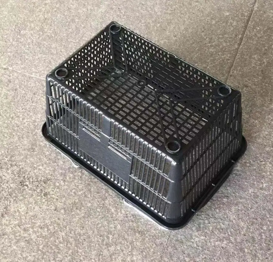 17L Black Plastic Food Carrying Basket for Shopping Mall Use Manufactured by Top Baskets Company