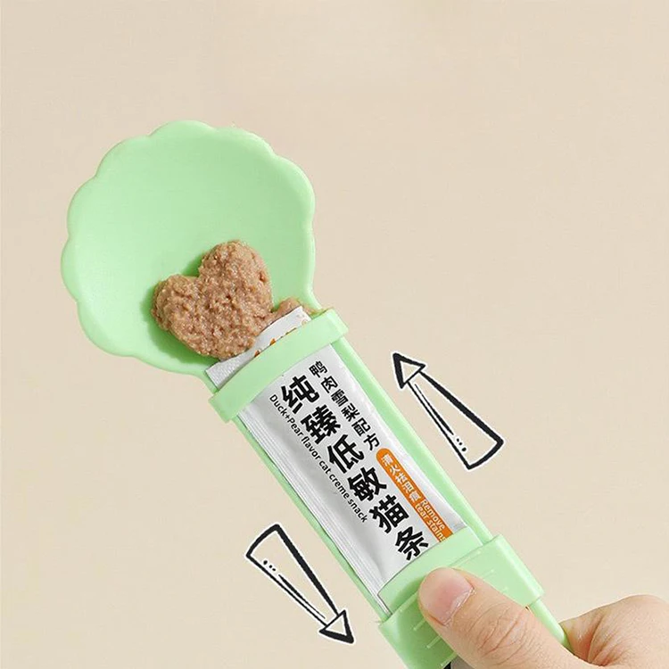 Amaz Hot Selling Pet Feeding Spoon Convenient For Cat Strips Squeezing Spoon Scratch Resistant Food Cat Feeder