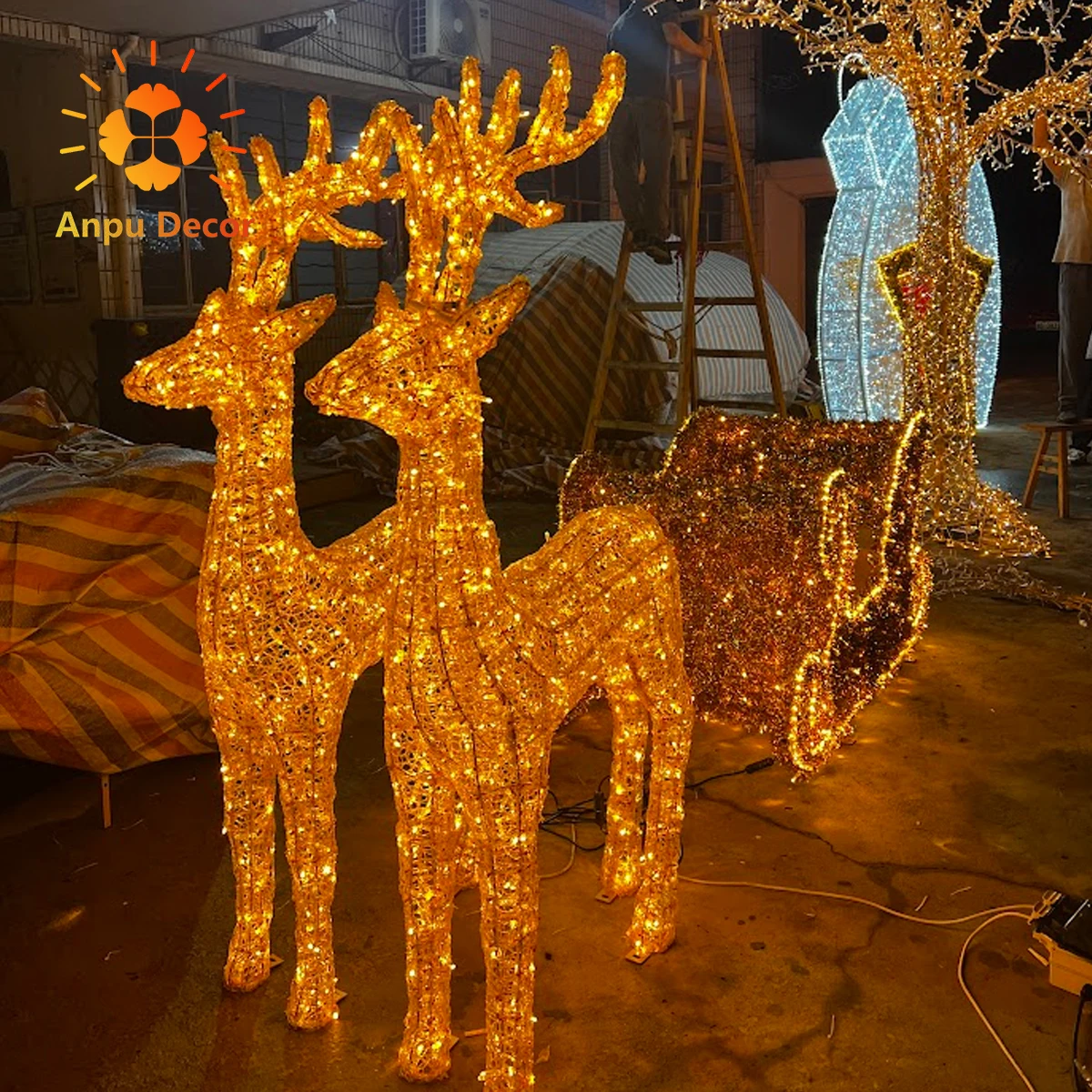 Christmas Iron Deer Lighted Christmas Deer Family Set Outdoor Yard Decoration with LED Lights