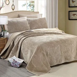 Short Plush Velvet and Microfiber Embroidered Bedspread Quilt
