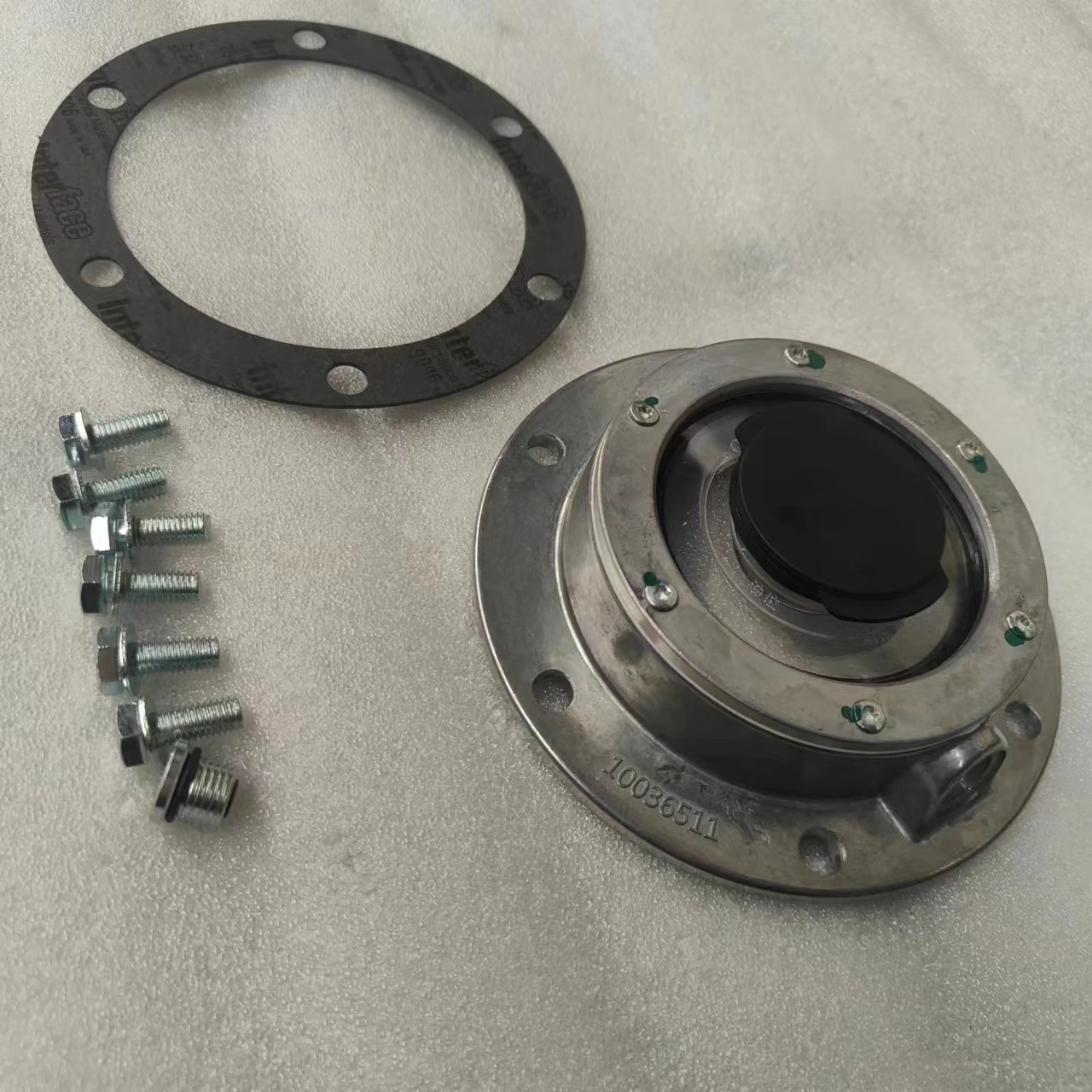 Good Performance Bus Accessories Wheel Hub End Covers For Yutong Higer Zhongtong