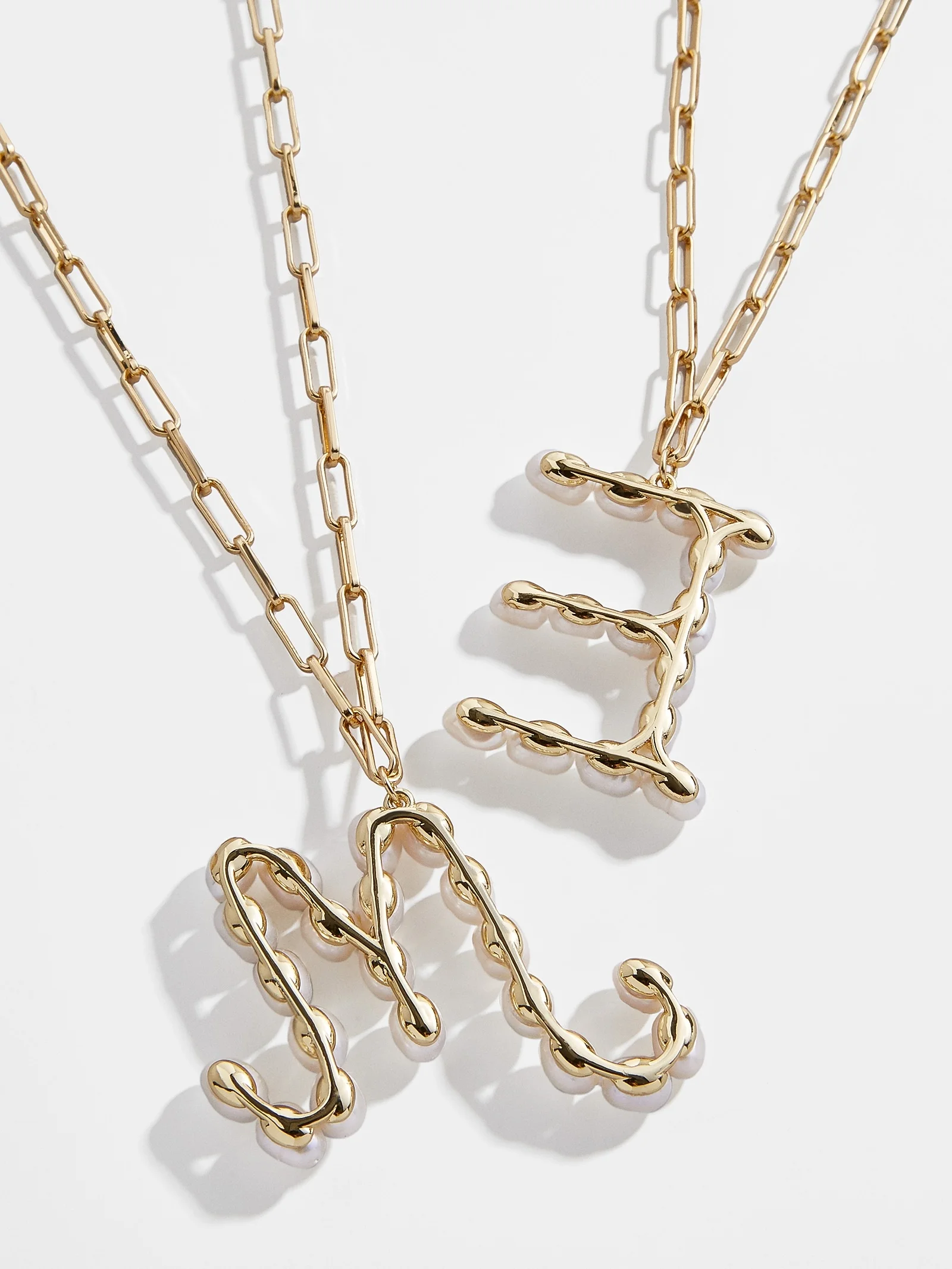 Barlaycs 2021 Fashion Pearl Initial Zodiac Letter Pendant Cuban Chain Women Jewelry Custom Packaging