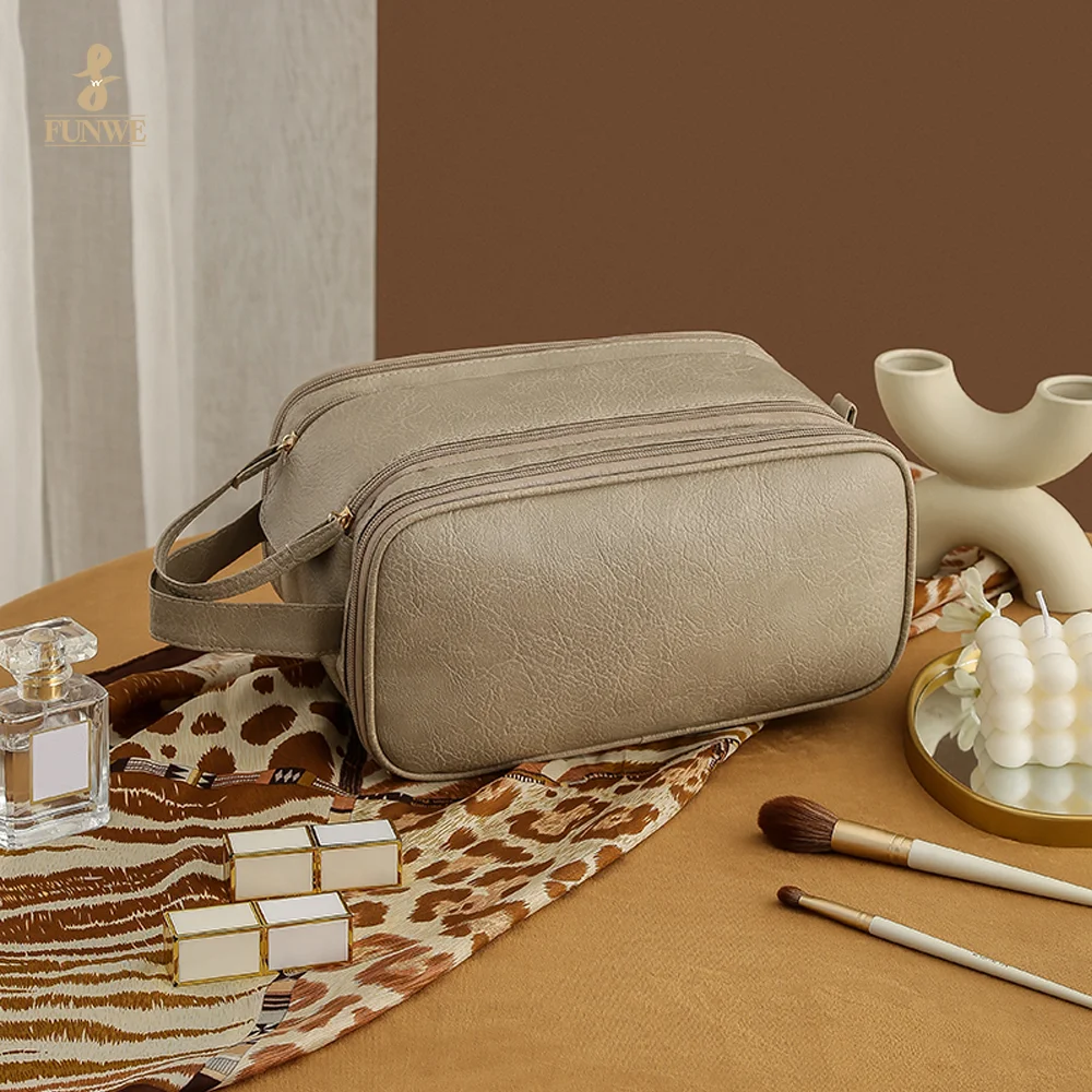 Factory Wholesale Travel Toiletry Large Capacity Waterproof Cosmetic Makeup Organizer for Women