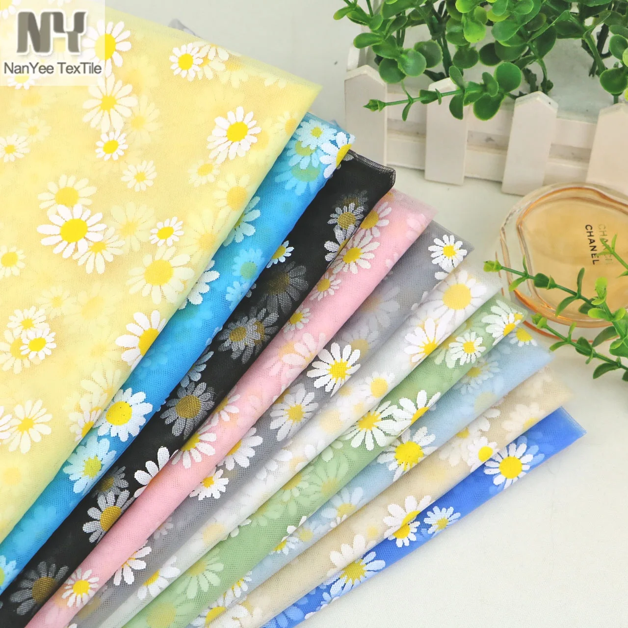 Nanyee Textile New SS Offeset Printed Little Daisy Tulle Fabric In Stock