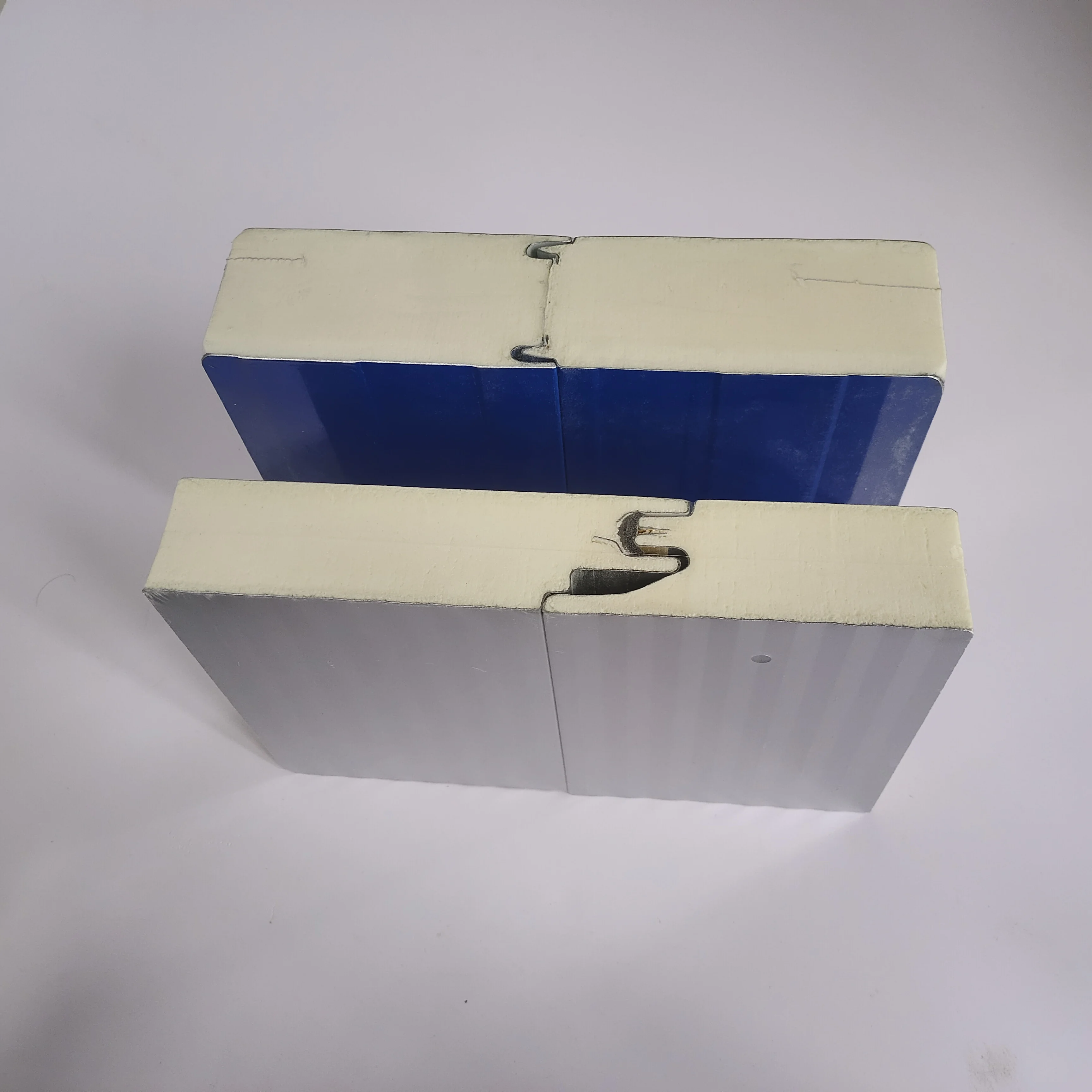 PNS PIR PU exterior wall sandwich panel  ppgi  steel  seamless metal roofing with low price