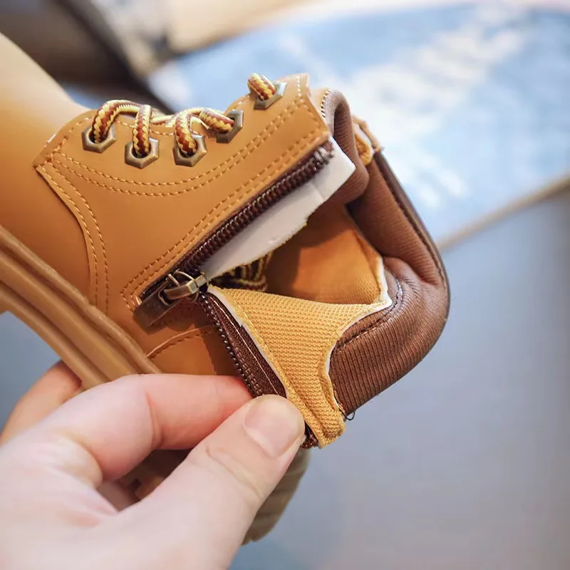 2022 Fashion Trendy All Match Kids Shoes Soft Rubber Sole Middle Boot Classic Martin boots For Kids