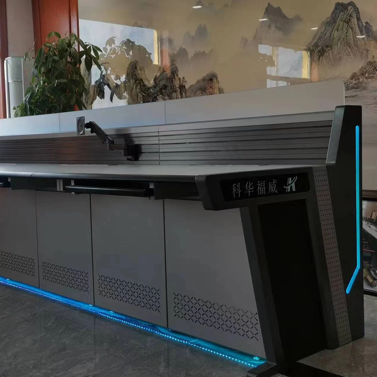 Kehua Fuwei Expandable Storage Capacity High Load Capacity Compliance with Industry Standards Customized Command Center Desks