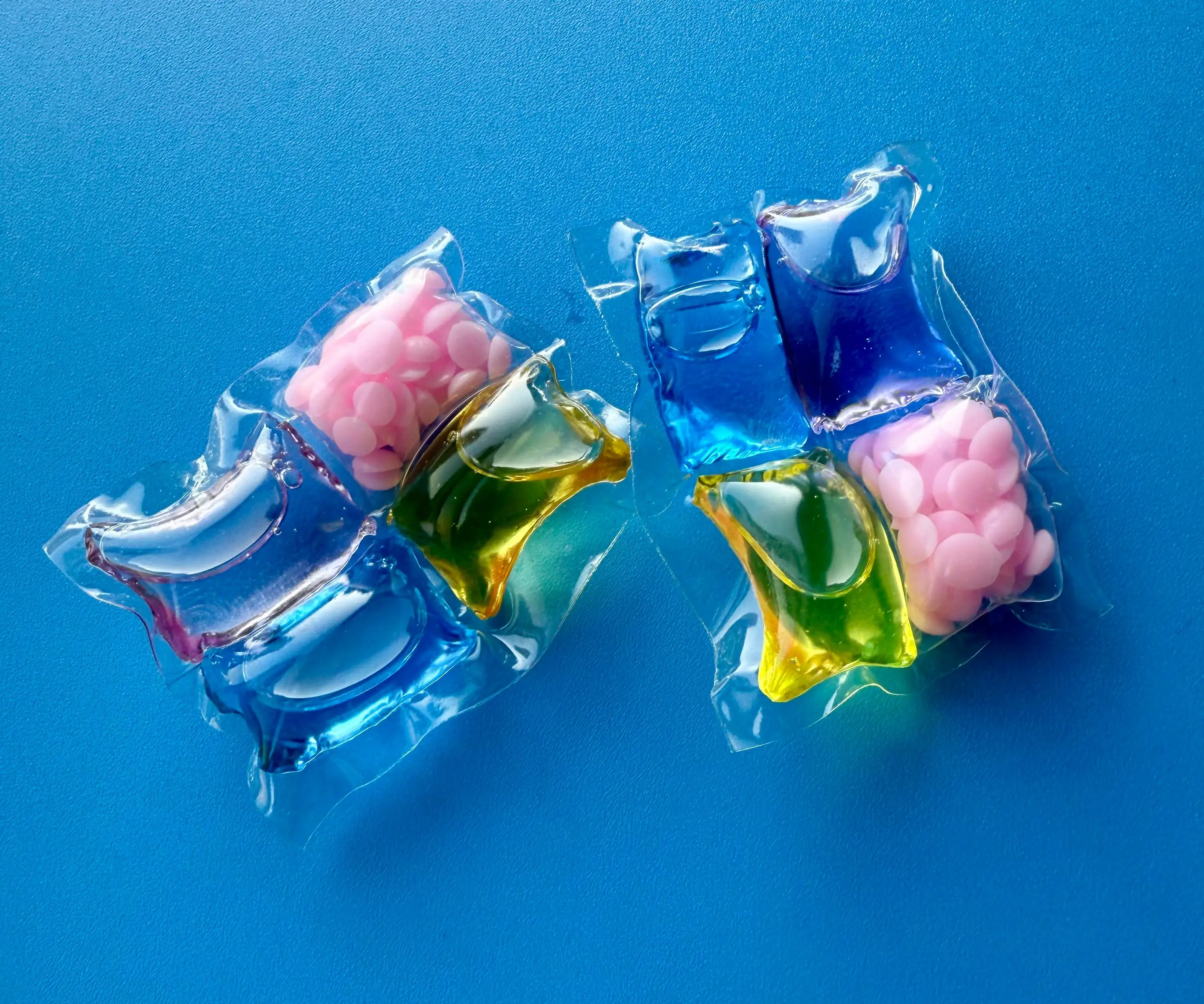 High Quality 16 Count Tide Pods Liquid Laundry Pacs Convenient Downy Original Fragrance Bathroom Wash Clothes Includes