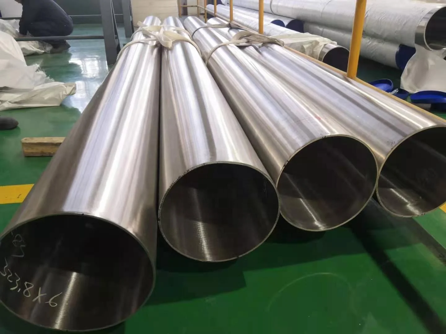 Factory Fast Delivery Customized 201 202 301 304 304L 321 316 316L.316 316l stainless steel pipe