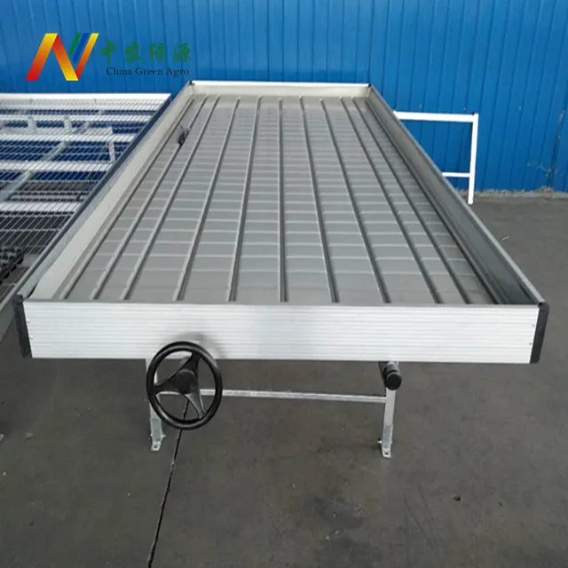 Greenhouse hydroponic farm ebb and flow flood drain table rolling bench