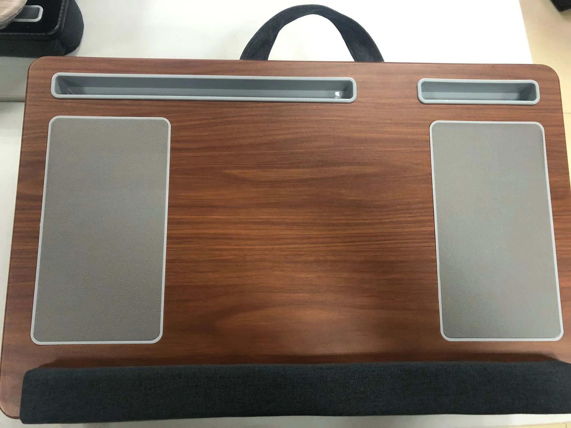 Manufacturers Directly Provide Creative Laptop Portable Small Table Lap Table Car Small Table Board