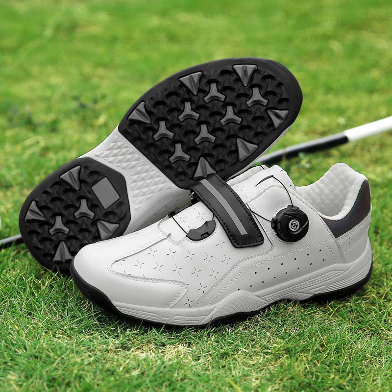 Latest Golf Shoes Women Spikes Sneakers Sports Trainers Big Size Golf Shoes for Men Waterproof Golf Shoes chaussures de gol