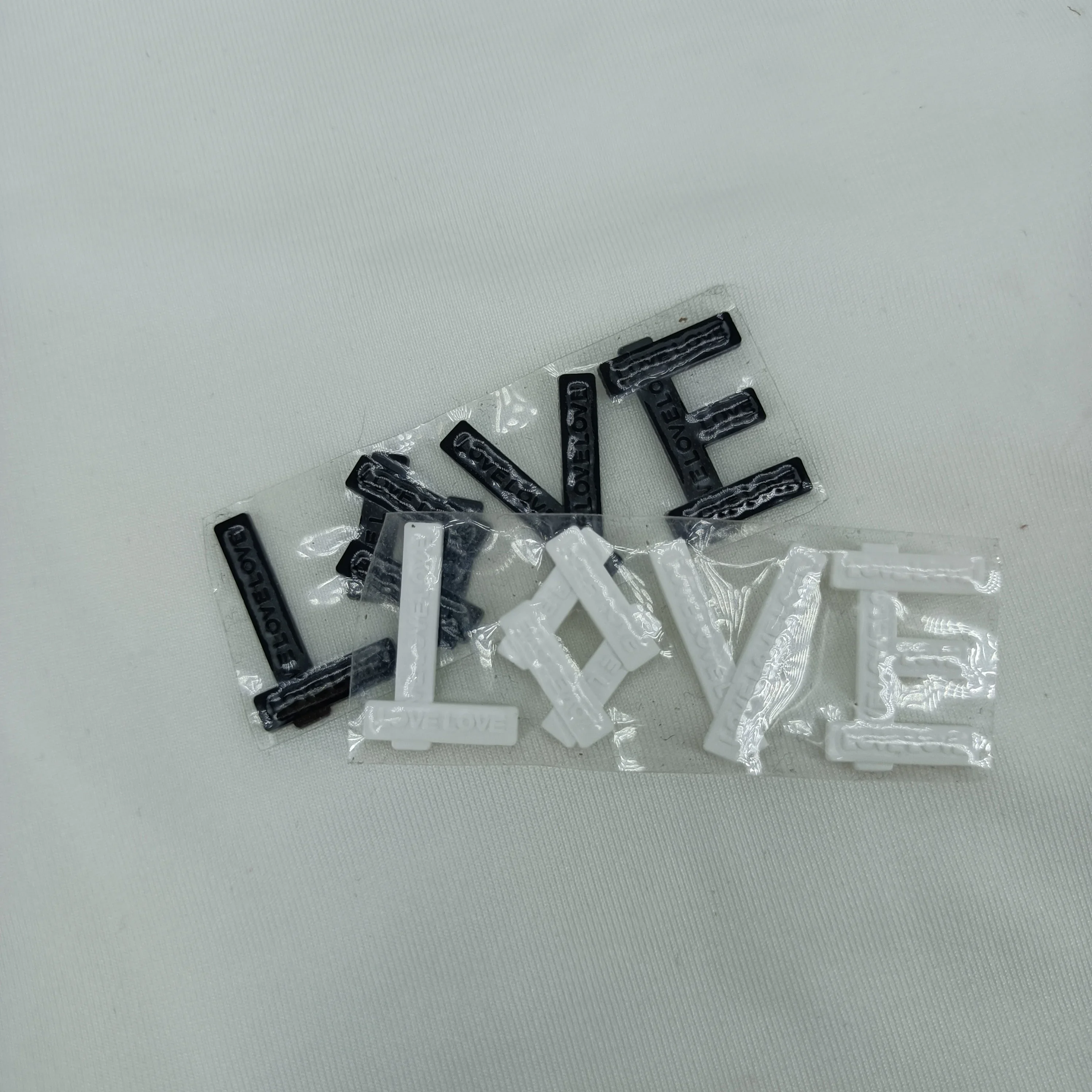 Silicone label custom logo 3d UV thick heat transfer label wholesale dtf stickers