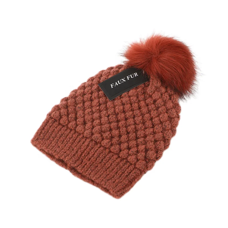 Новая модная мягкая Вязаная Шапка-бини с вышитым логотипом и помпоном из искусственного меха