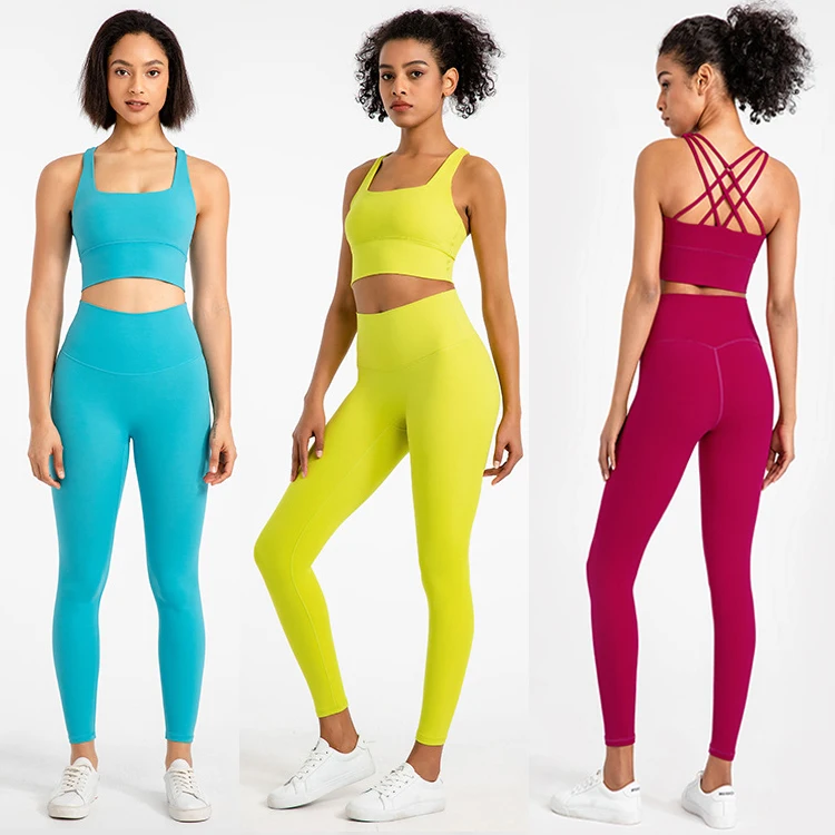 New Arrival Superior Quality Soft Fabric Custom Logo Two Piece Women Activewear Set