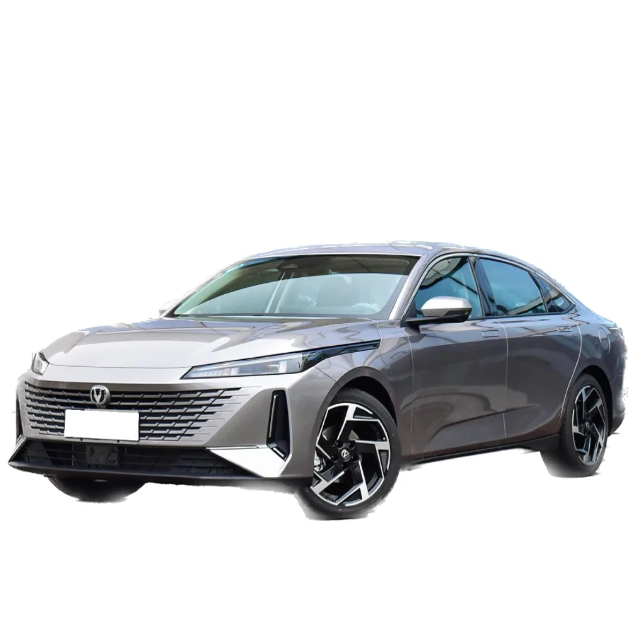 China Cheap Price In stock 1.5T Auto adult Sedan gasoline car Fuel vehicles used new cars for Changan Lamore yida