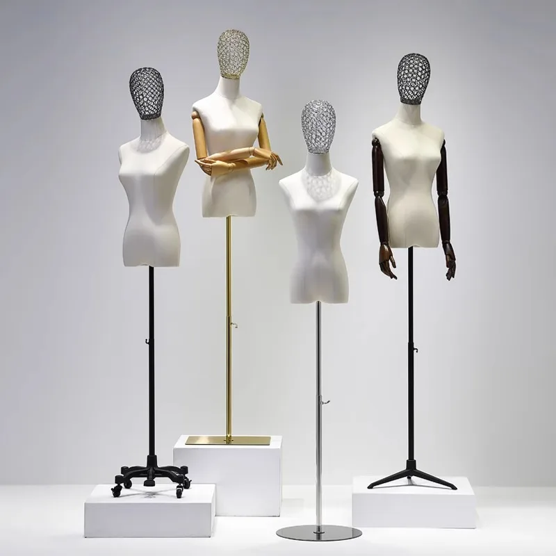 Wholesale Female Mannequin With Wooden Hands