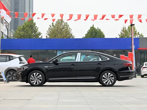 2023 в наличии заводская цена Volkswagen Hybrid Passat новый автомобиль гибридный энергетический Лидер продаж высококачественный