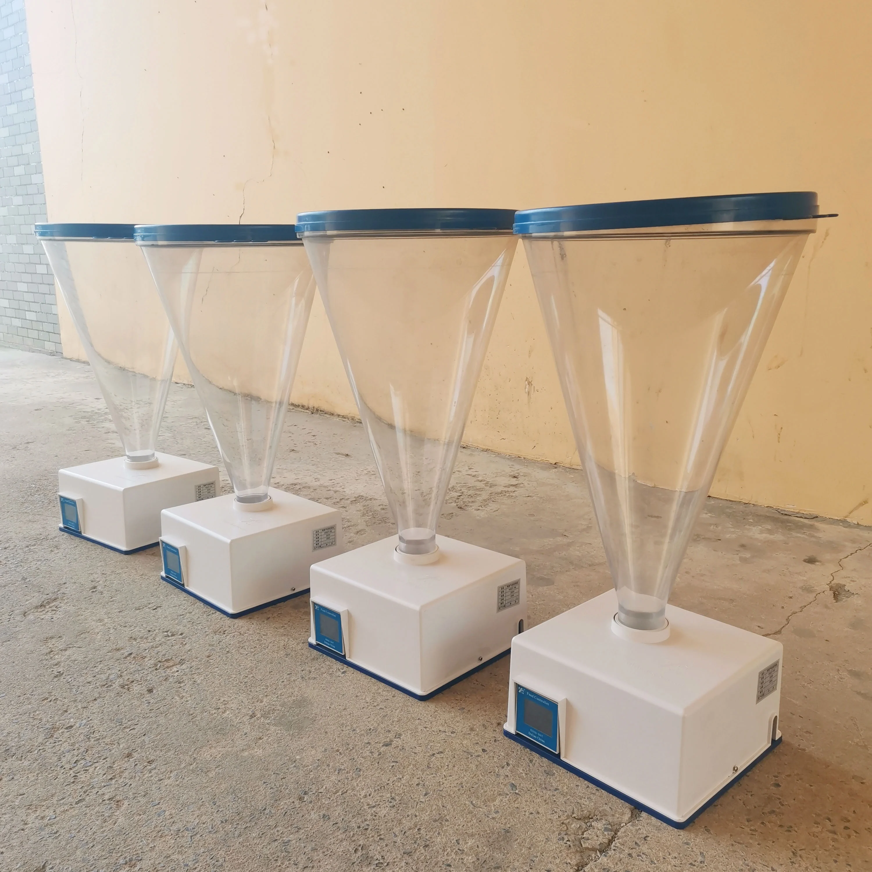 Professional manufacturer ras shrimp tilapia fish farming hatchery feeders