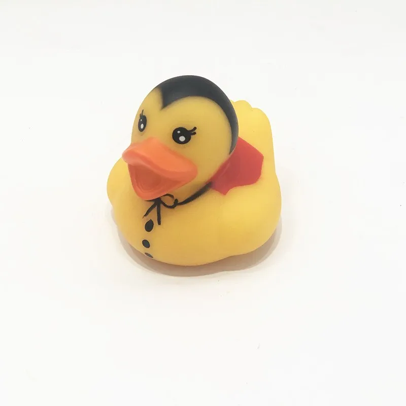 Gretel Toy Halloween Baby Bath Toys Floating Yellow Duck Toy Kids Shower Squeeze Sound Squeaky Rubber Ducks Bulk