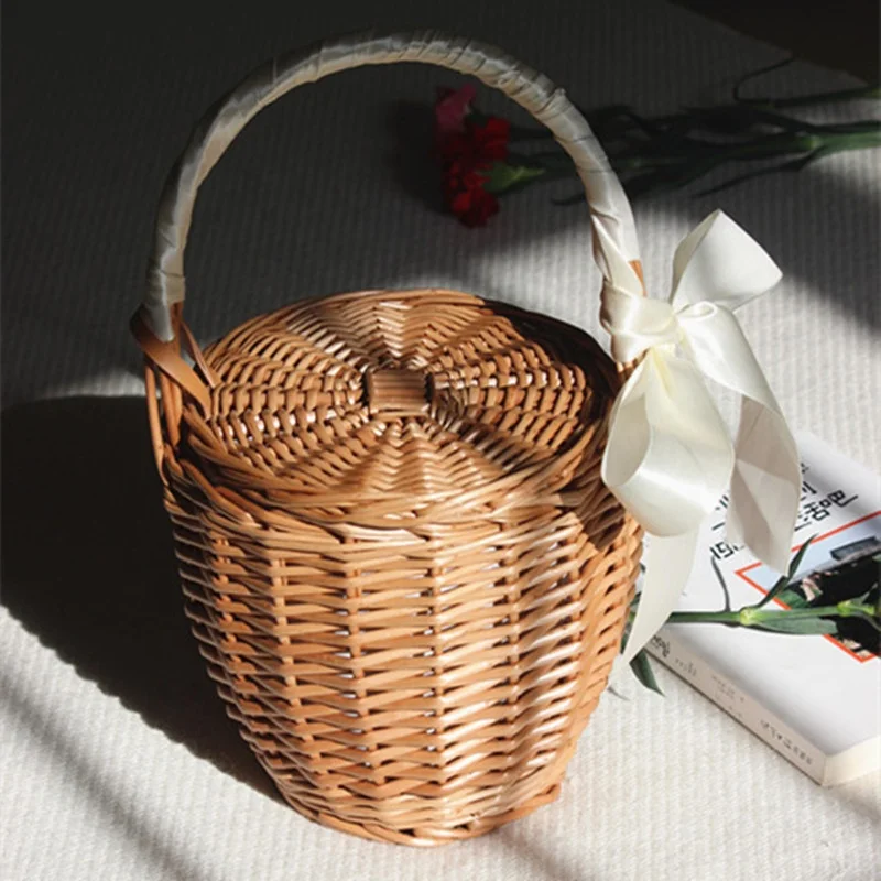Women Retro Handmade Bamboo Handbag Fashion wooden woven Tote Bags Causal Beach Hollow Out Basket Outdoor  Bag Straw Beach Bag