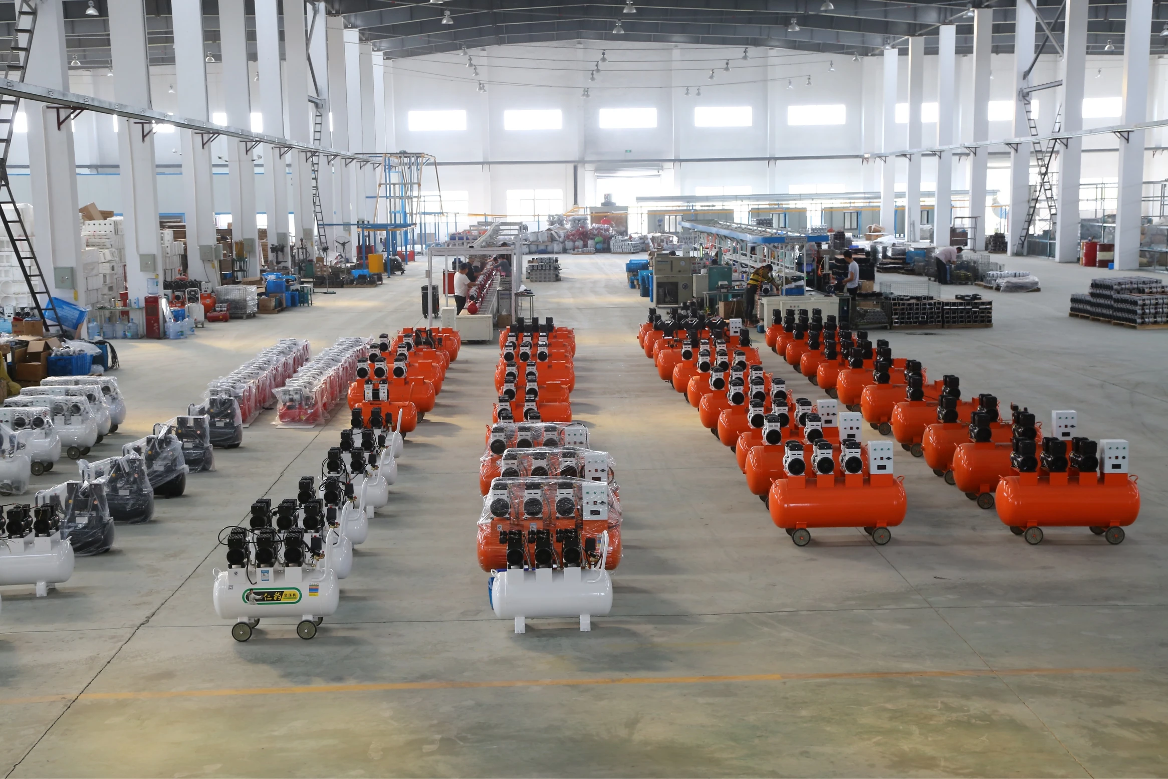 
1100w Dental Oilless And Silent Air Compressor 