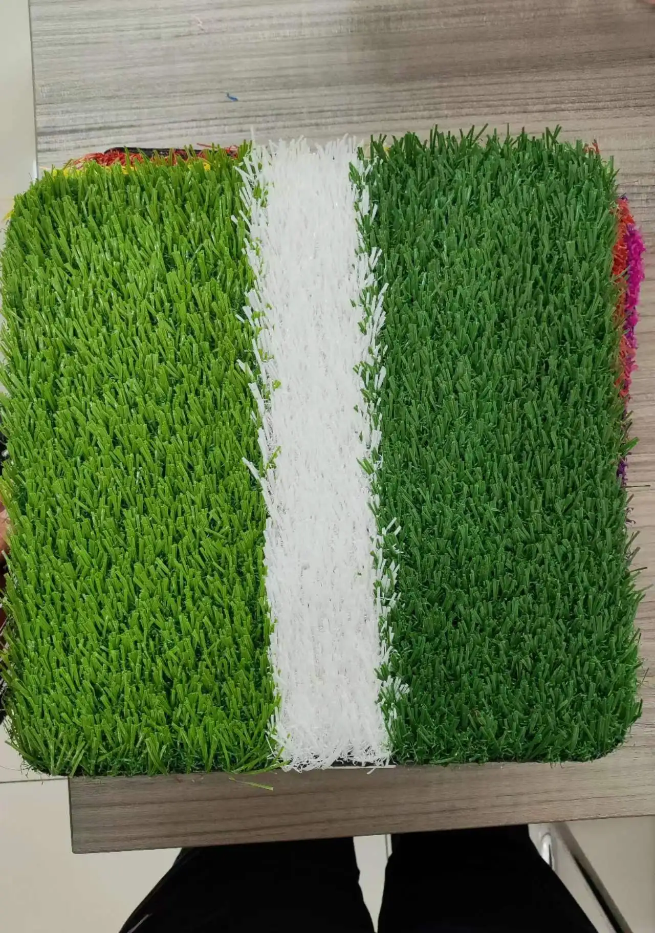 Wholesale  custom garden decoration landscape artificial turf grass for football field