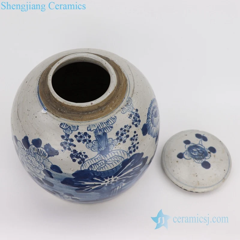 RZEY1217H-L-S Antique hand painted blue and White lotus pattern porcelain home decoration vase