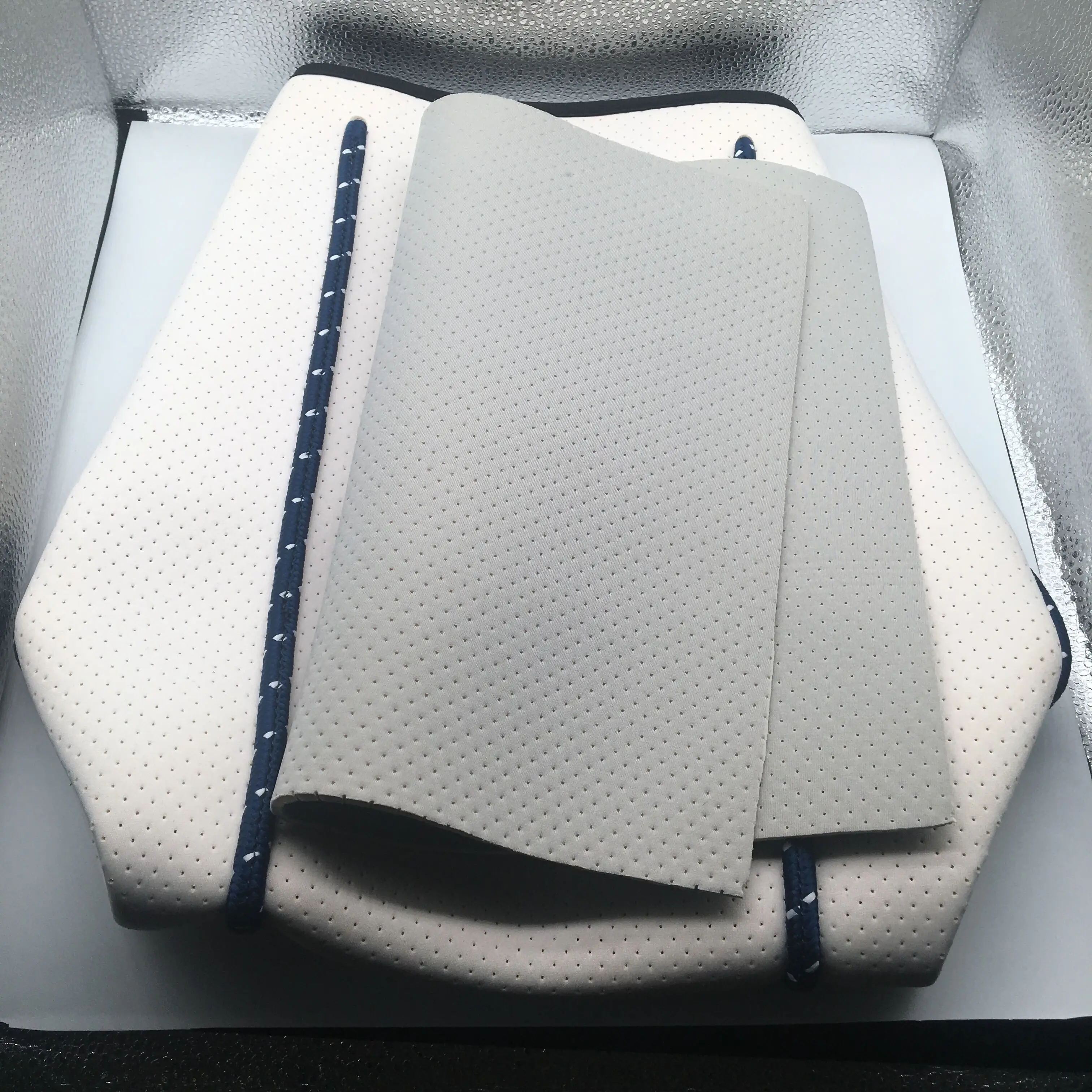 3mm white neoprene fabric perforation laminate for laptop sleeves lightweight